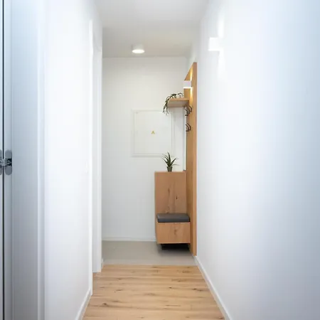 Atrium - Modern Apartment, Terme 3000 & Vivat 度假居
